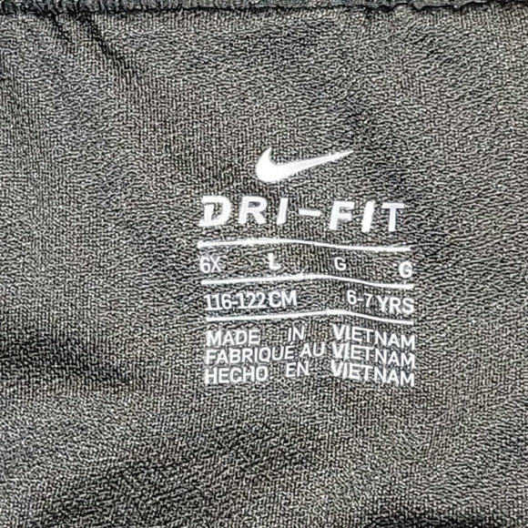 295. Nike Dri-Fit Kids Running Shorts Sz 6X - Picture 3 of 4